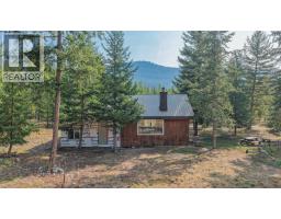 180 Selkirk View Road, Edgewood, BC V0G1J0 Photo 43