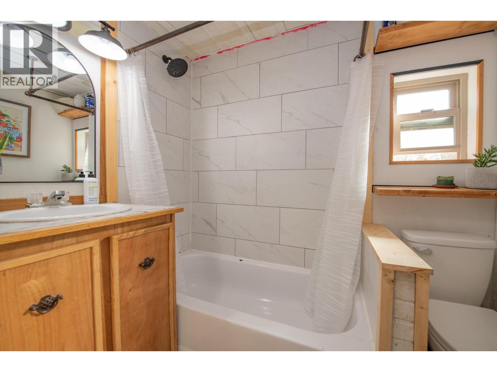 180 Selkirk View Road - 22