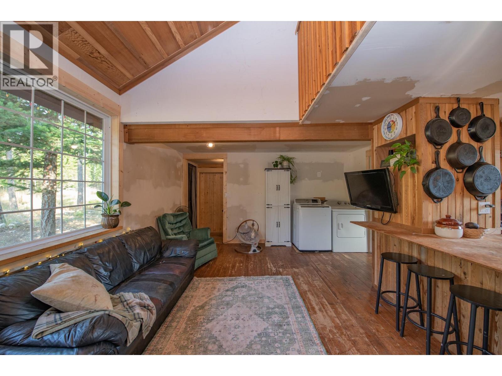 180 Selkirk View Road - 14