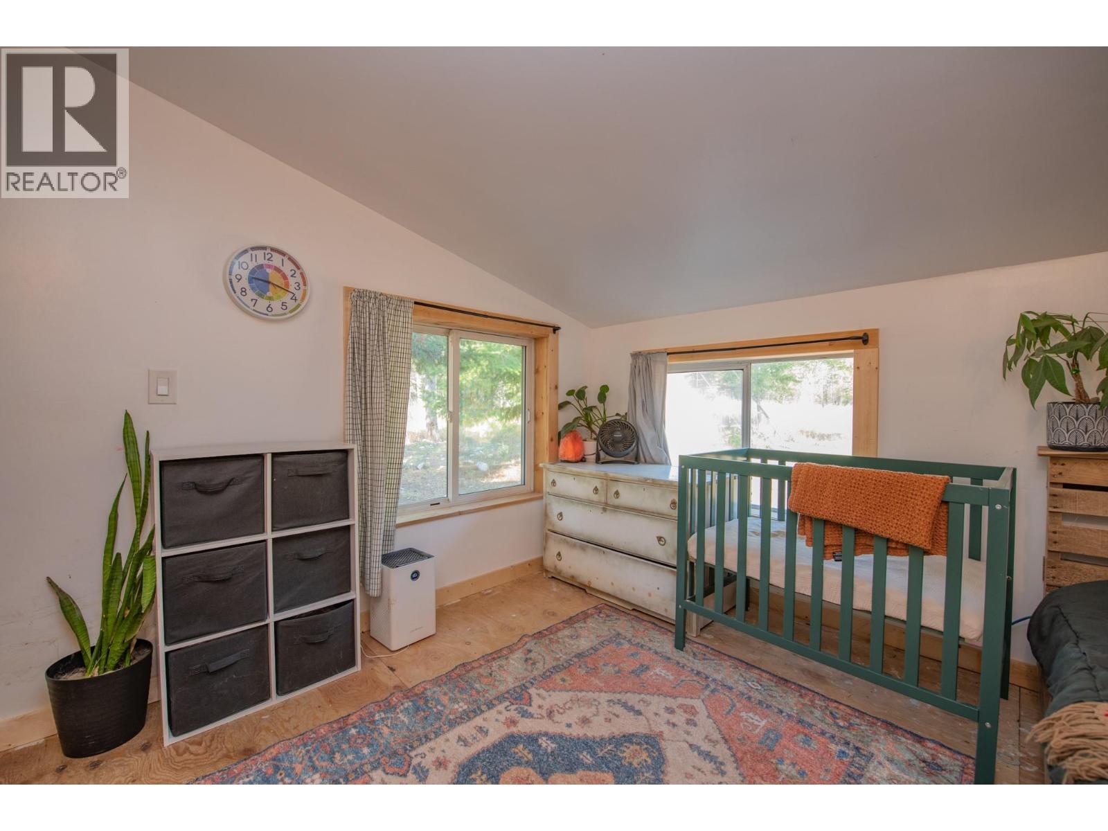 180 Selkirk View Road - 26
