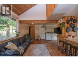 180 Selkirk View Road, Edgewood, BC V0G1J0 Photo 14