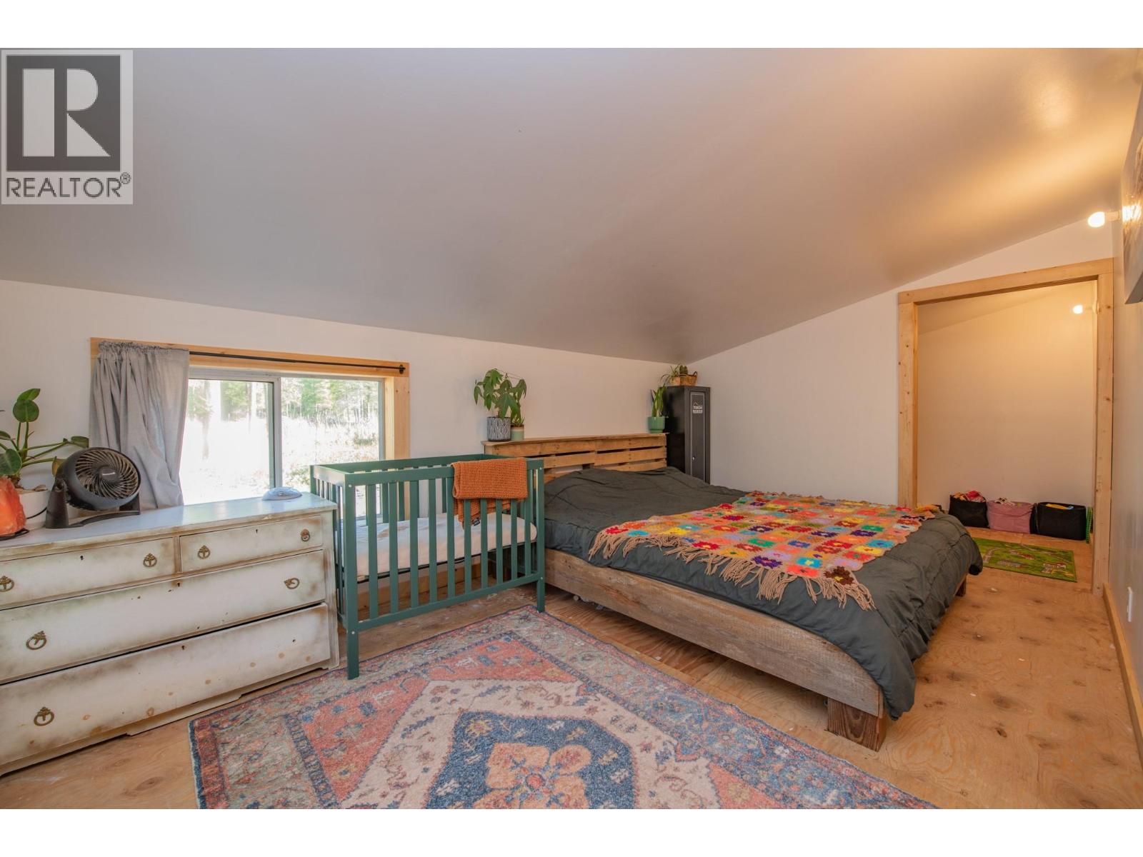 180 Selkirk View Road - 25