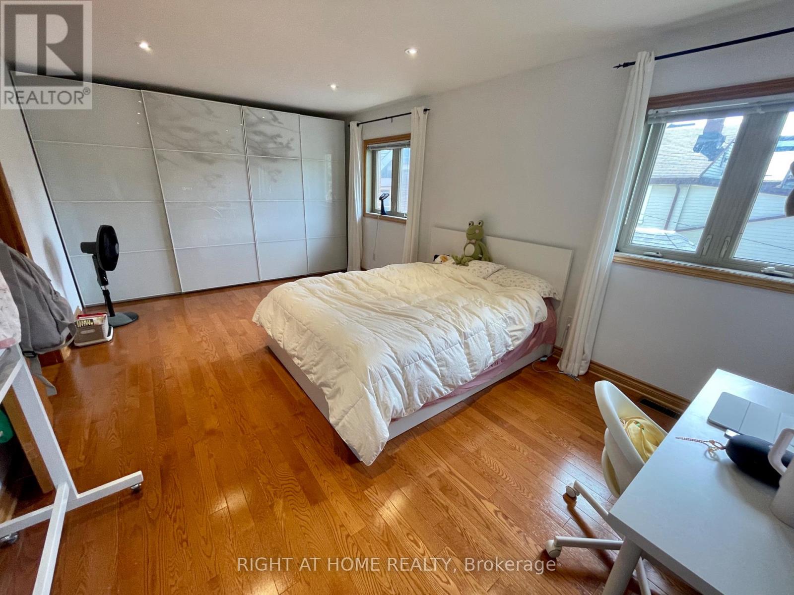 40 BELLEVUE AVENUE - 15
