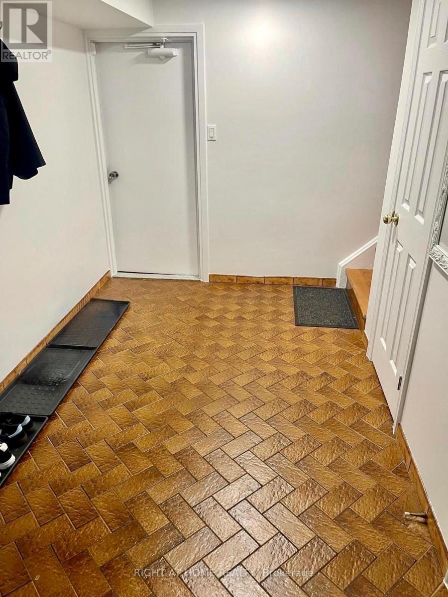 40 BELLEVUE AVENUE - 31