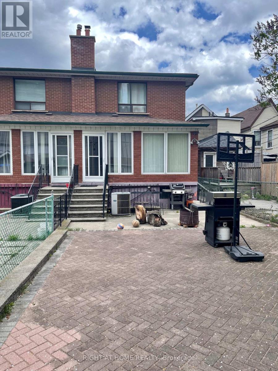 40 BELLEVUE AVENUE - 34