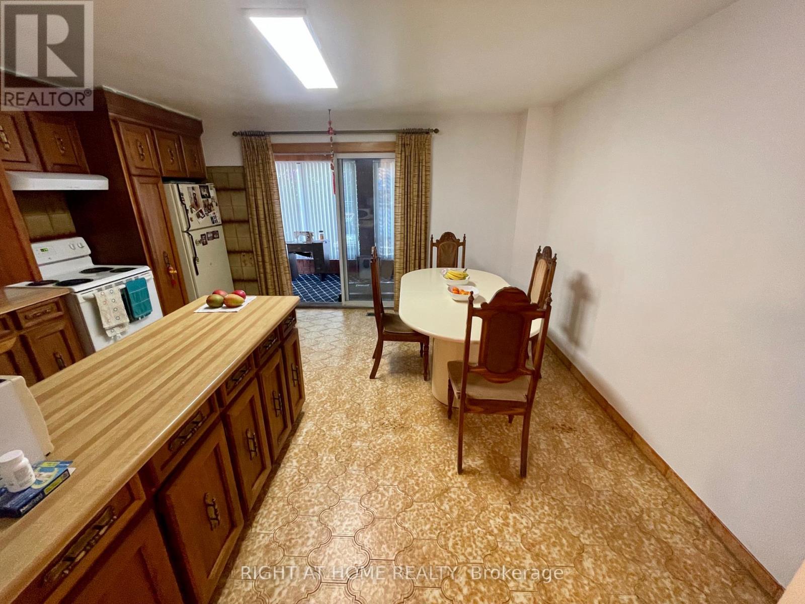 40 BELLEVUE AVENUE - 6