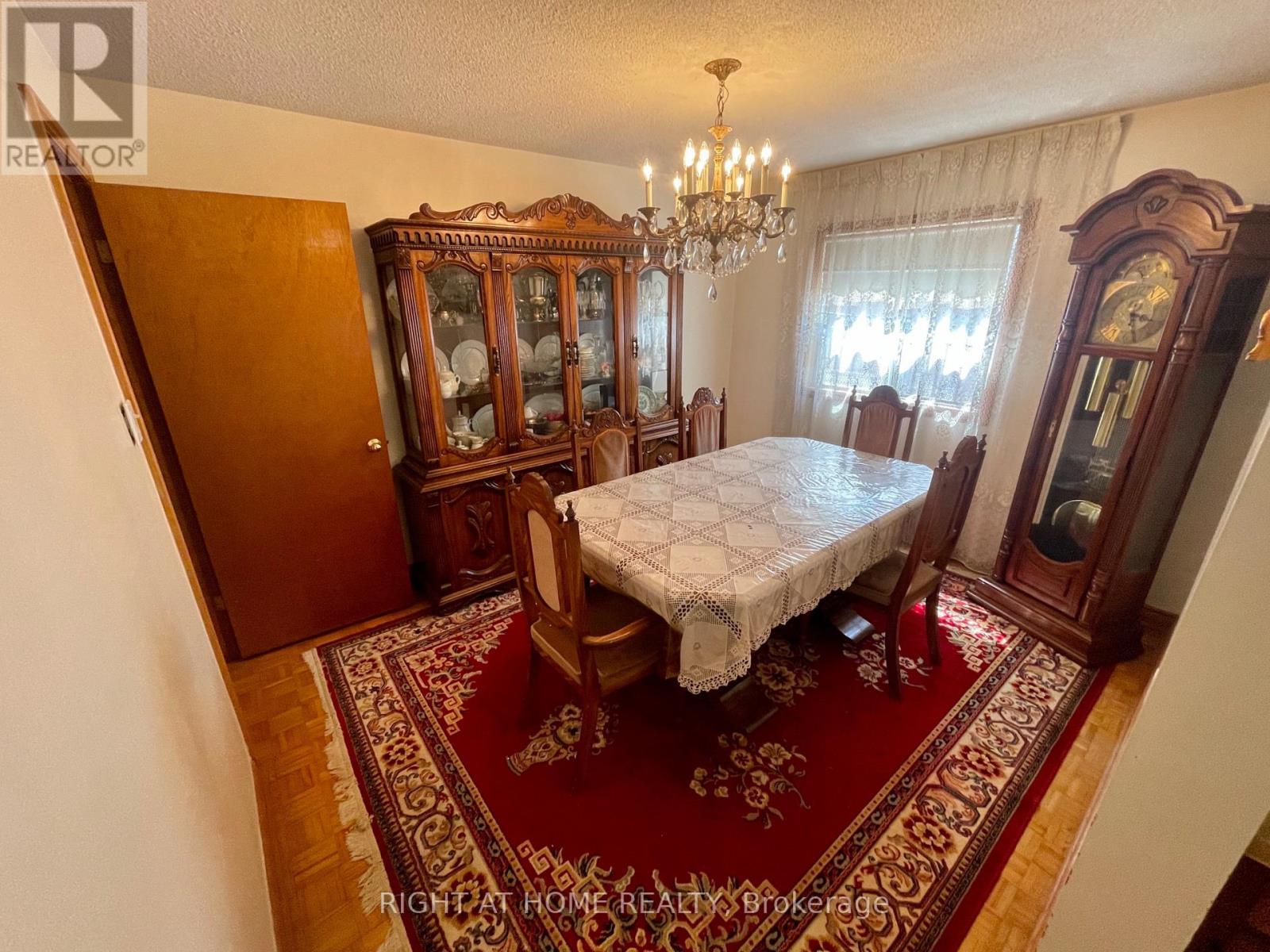 40 BELLEVUE AVENUE - 8