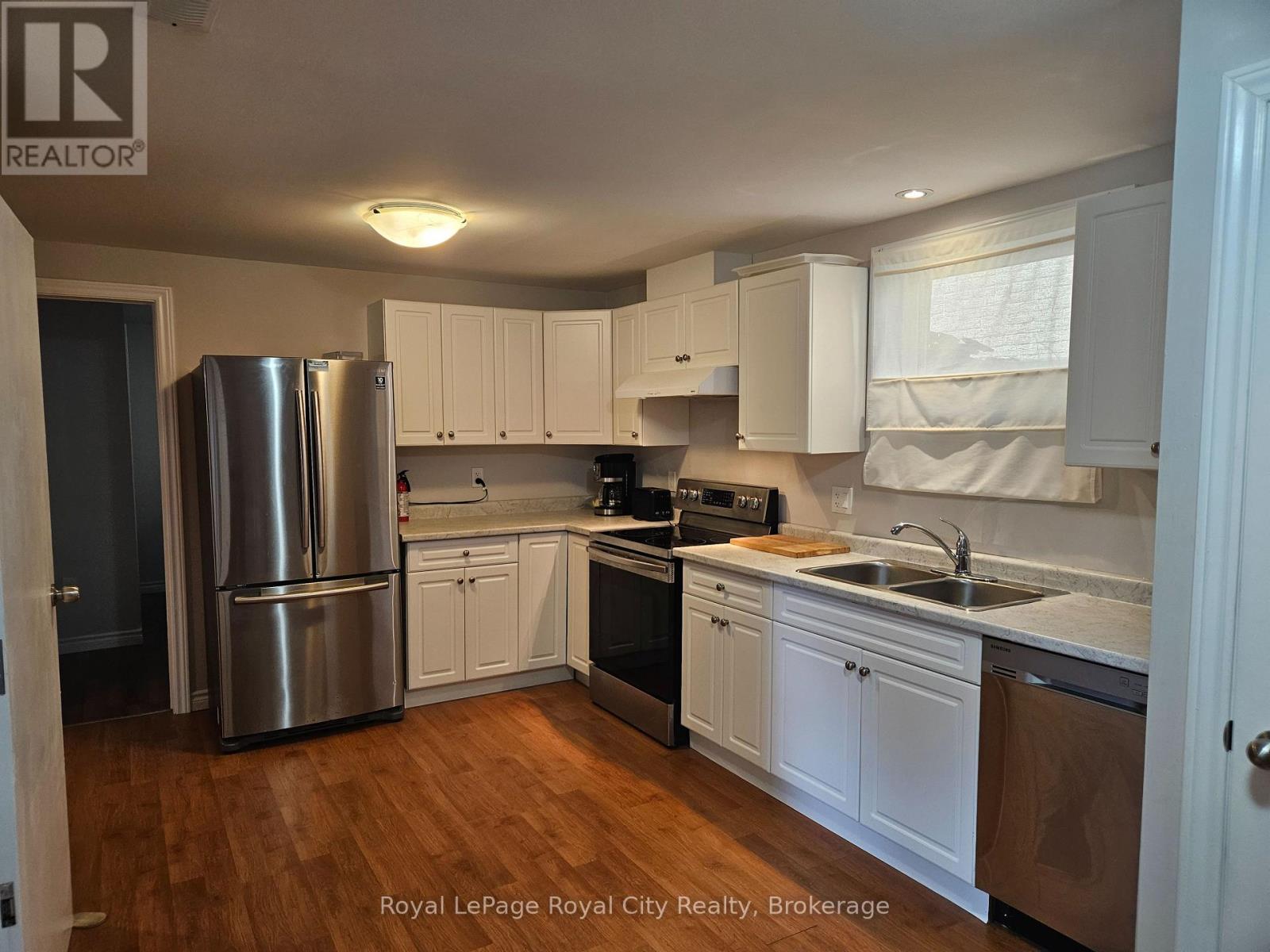 3 Joyce Place, Guelph (Grange Road), Ontario, N1E6P8, Guelph (Grange Road), Ontario — photo 4 of 5
