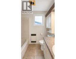 866 L.a. Losier, Tracadie, NB E1X1B9 Photo 30
