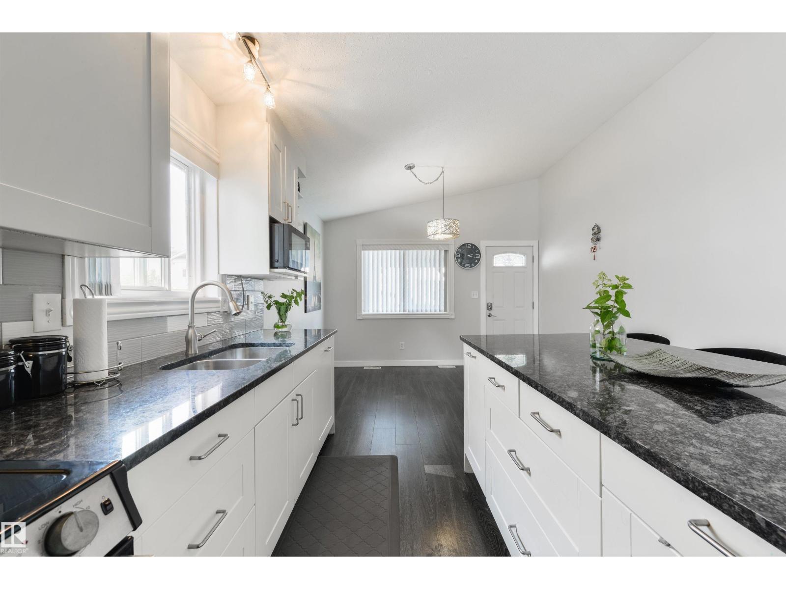 417 HOLLICK-KENYON RD NW - 8