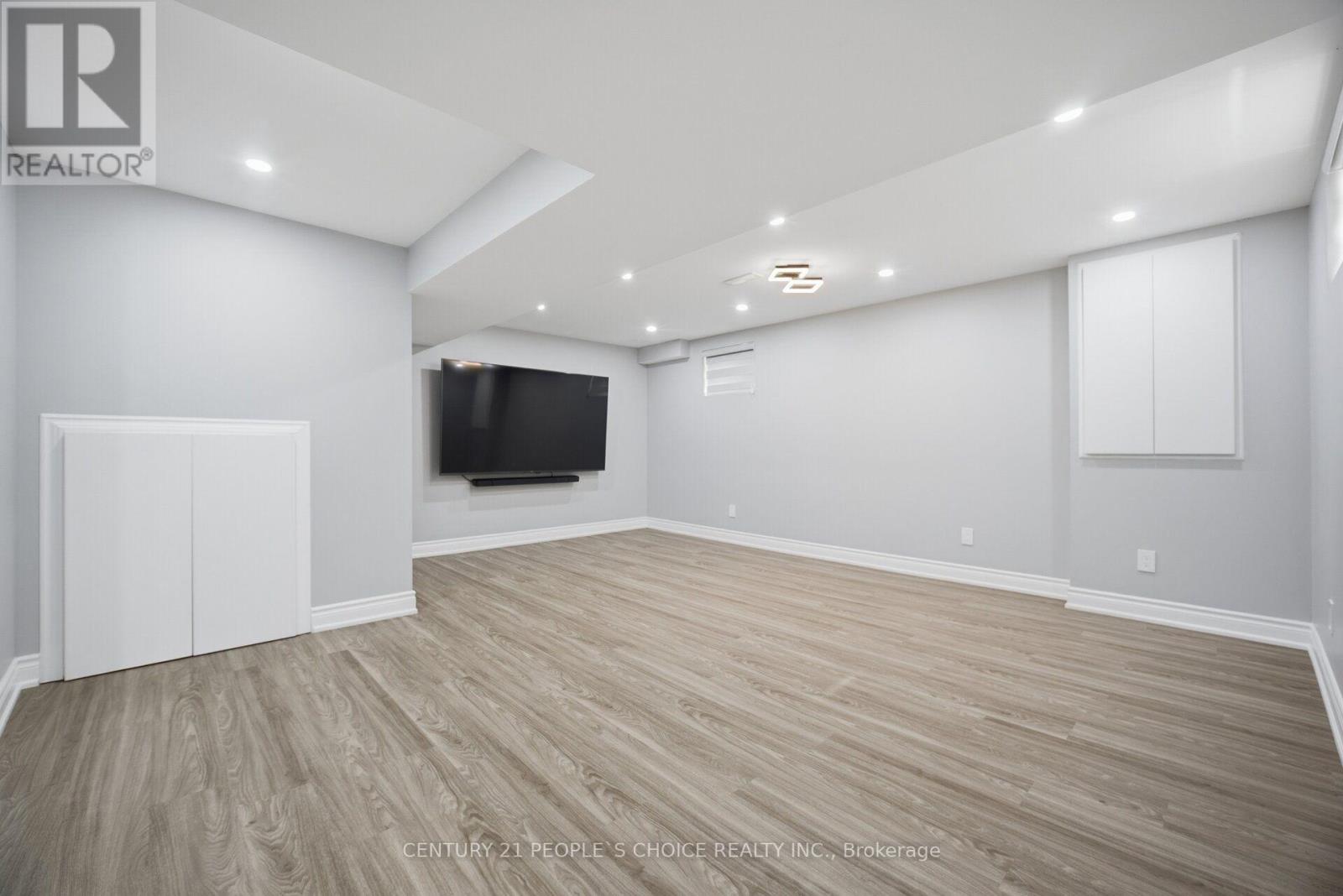#124 7360 ZINNIA PLACE - Image 36