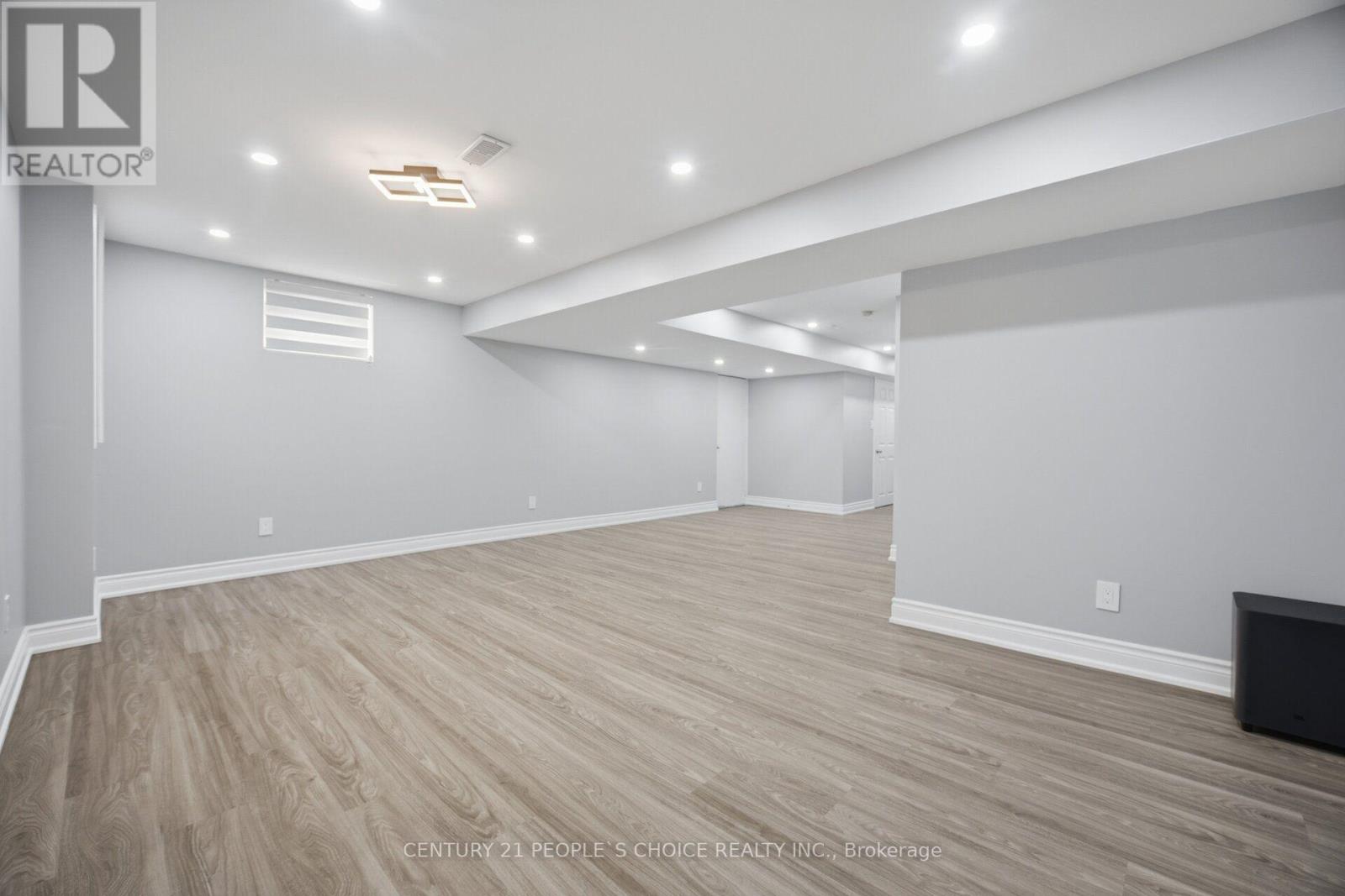 #124 7360 ZINNIA PLACE - Image 37