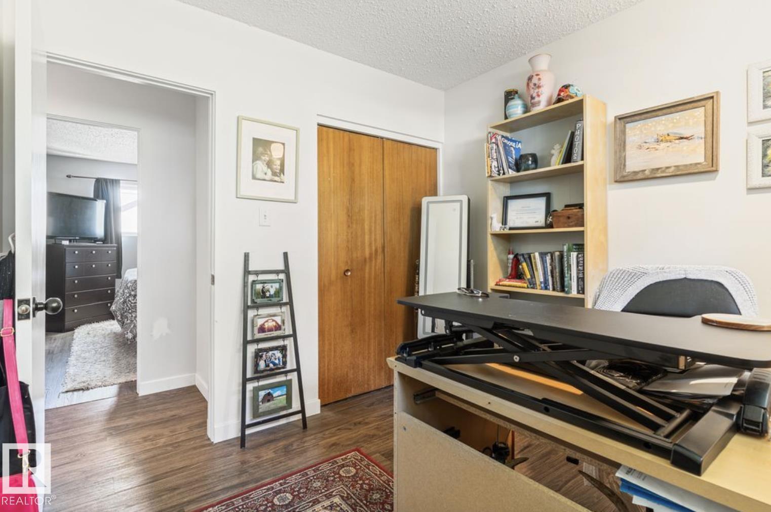 6221 44B Avenue - 27