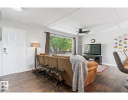 Bedroom 4 - 6221 44b Avenue, Camrose, AB T4V0B5 Photo 8