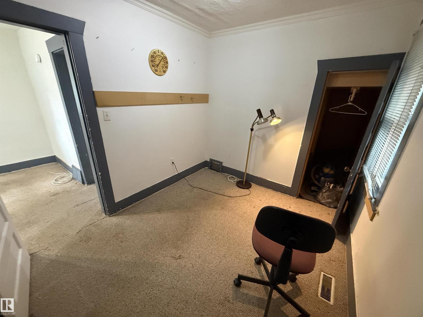 8621 100 ST NW - Image 22