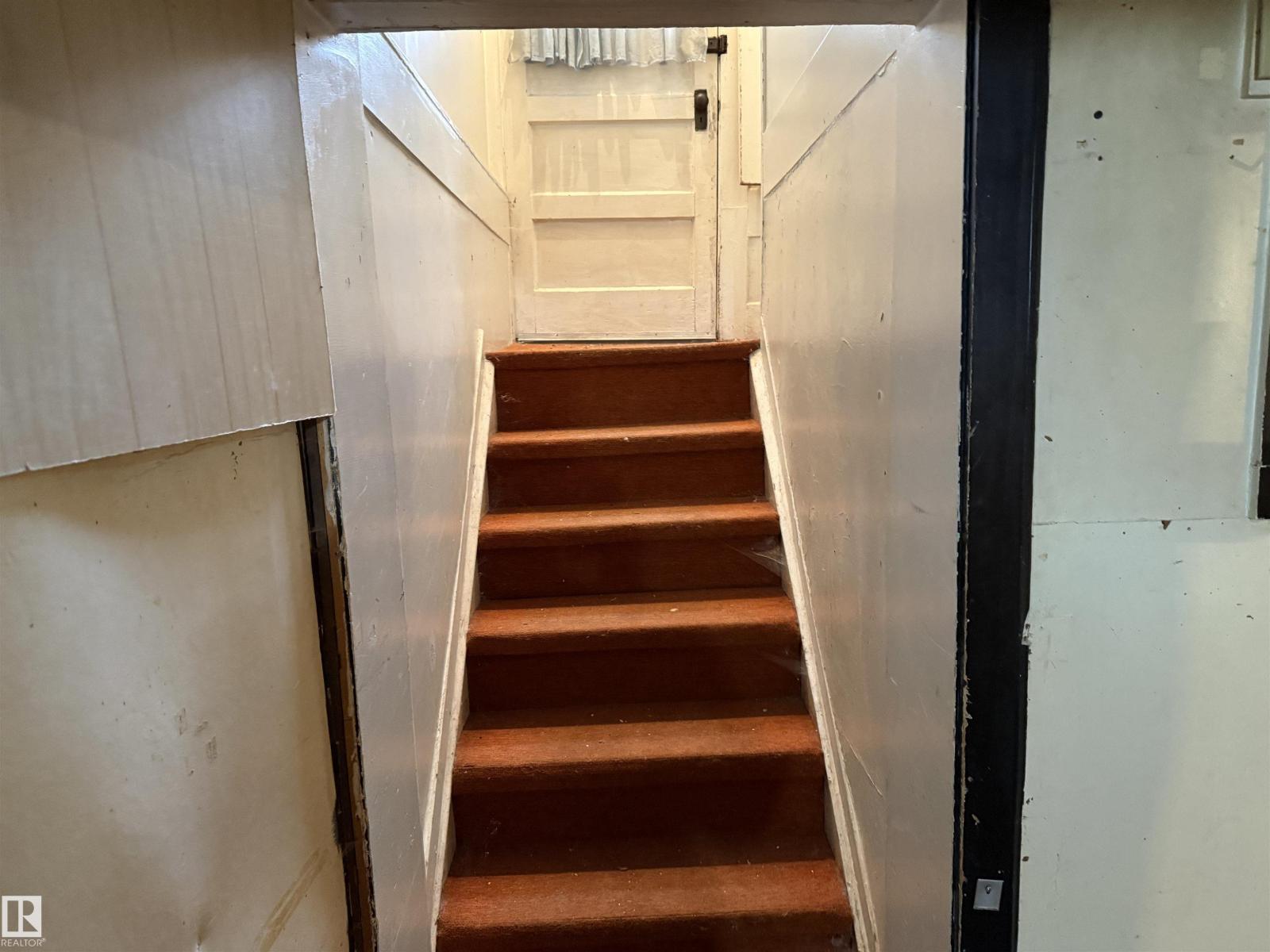 8621 100 ST NW - Image 28