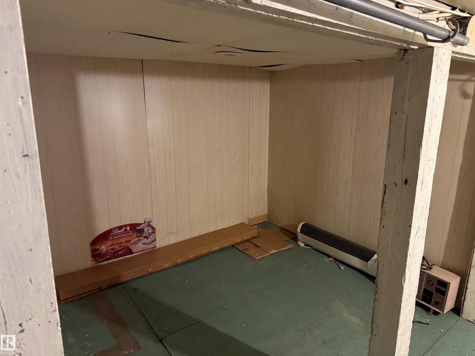 8621 100 ST NW - Image 30