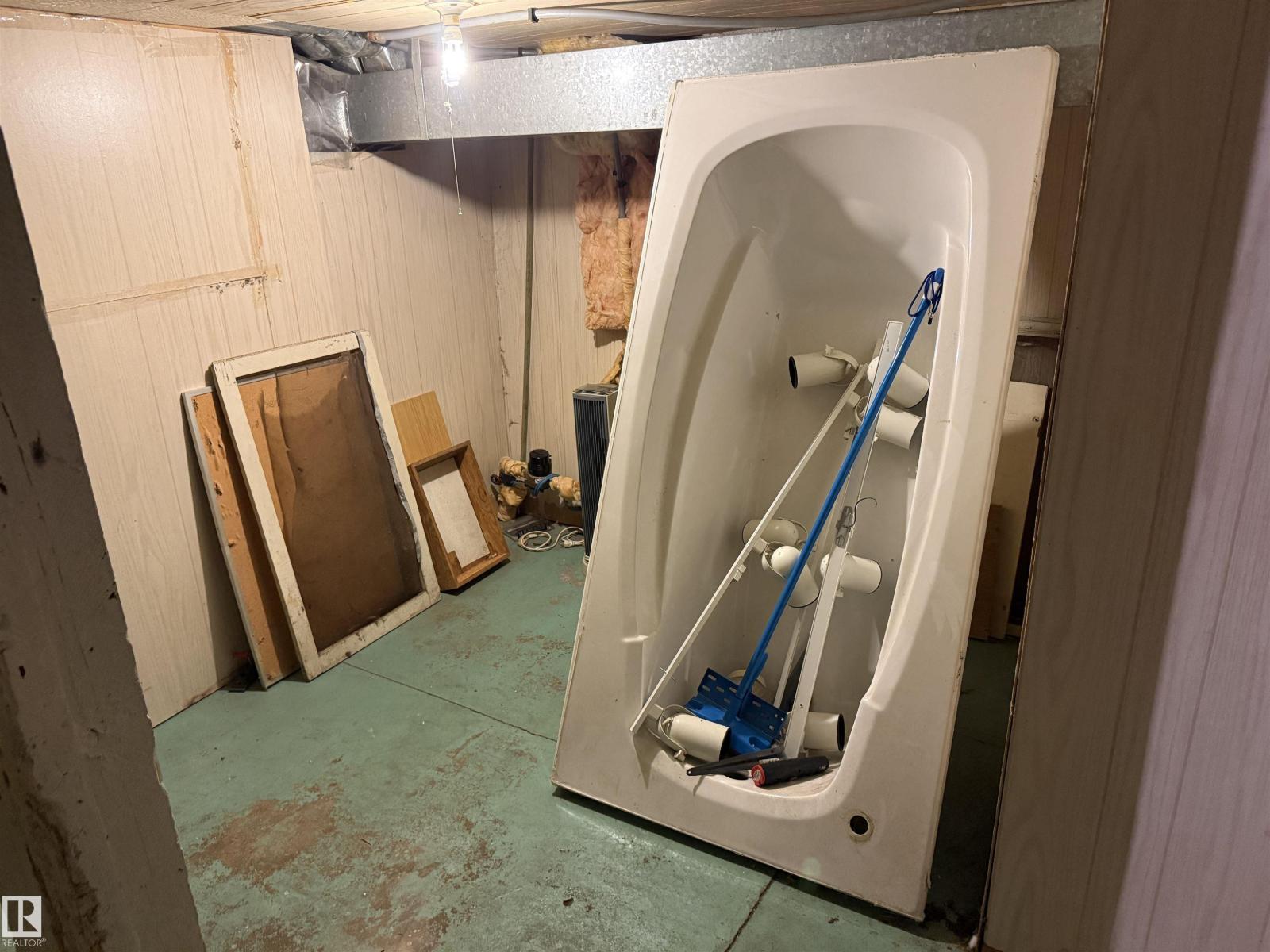 8621 100 ST NW - Image 31