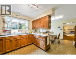 28595 Dewdney Trunk Road, Maple Ridge, BC V2W1M1 Photo 14