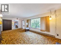 28595 Dewdney Trunk Road, Maple Ridge, BC V2W1M1 Photo 9