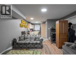 497 Poets Trail Dr, Nanaimo, BC V9R7C5 Photo 38