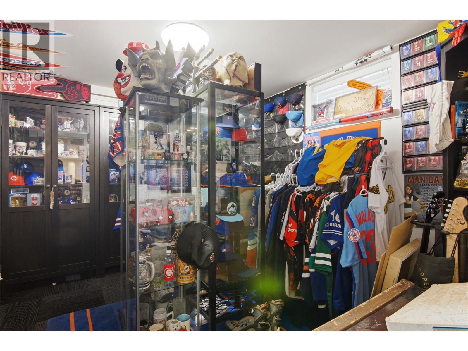 363 Willow Street - Image 27