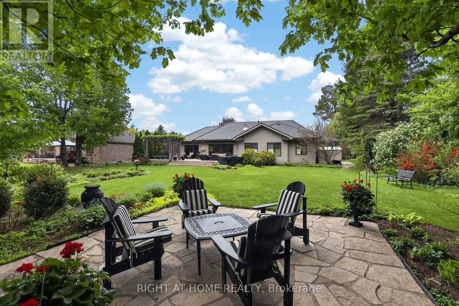 13 ALPINE WAY - 46