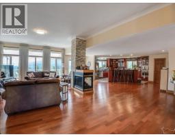 Partial bathroom - 1616 Tower Ridge Road, Castlegar, BC V1N4W7 Photo 9