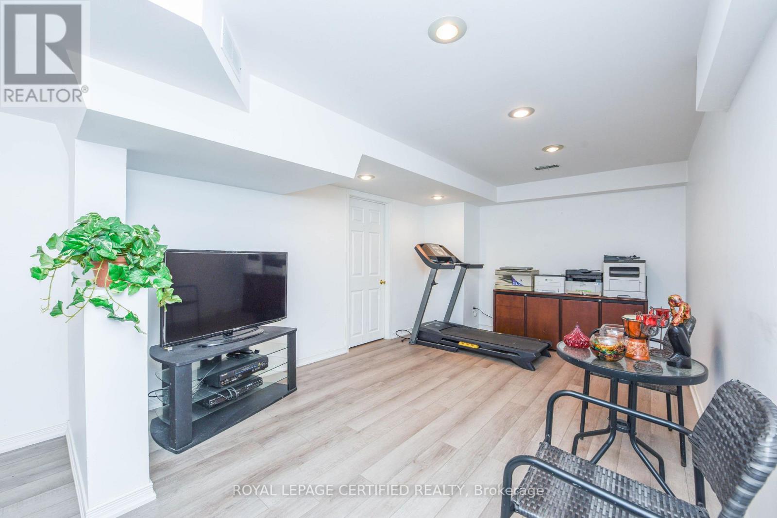 6037 CLOVER RIDGE CRESCENT - 15