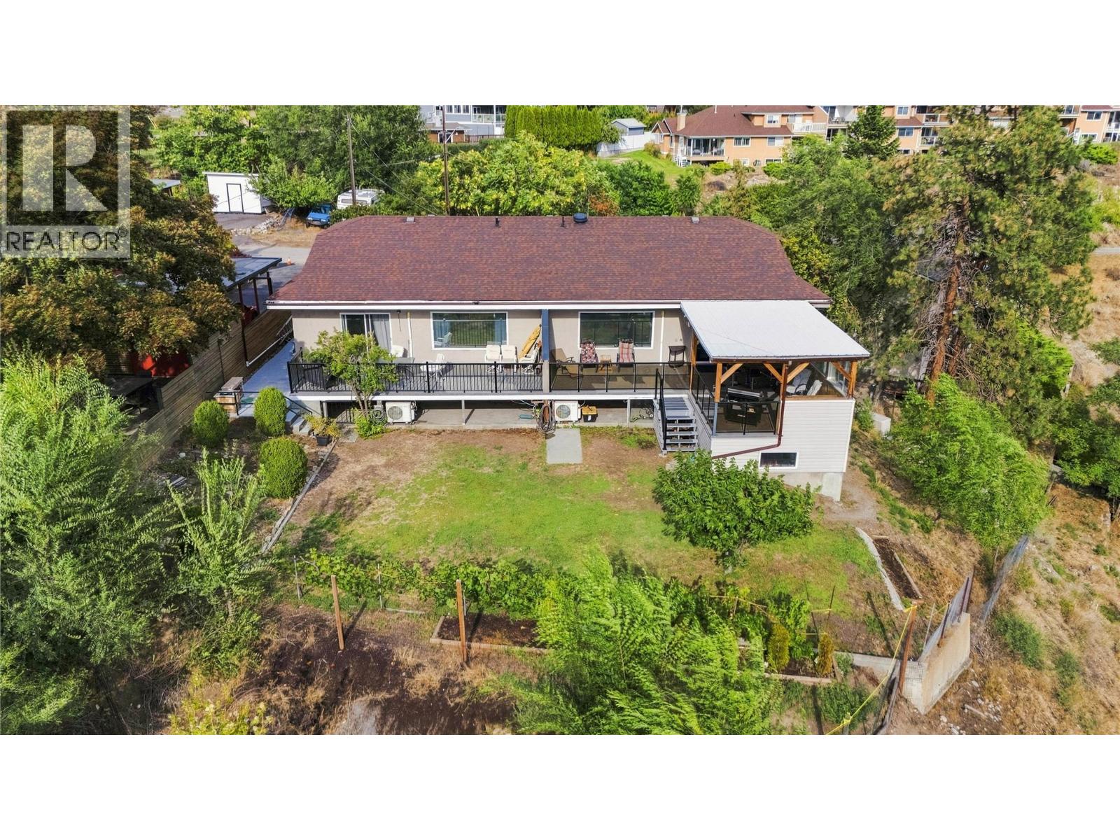 355 & 357 Gwyer Street, Penticton