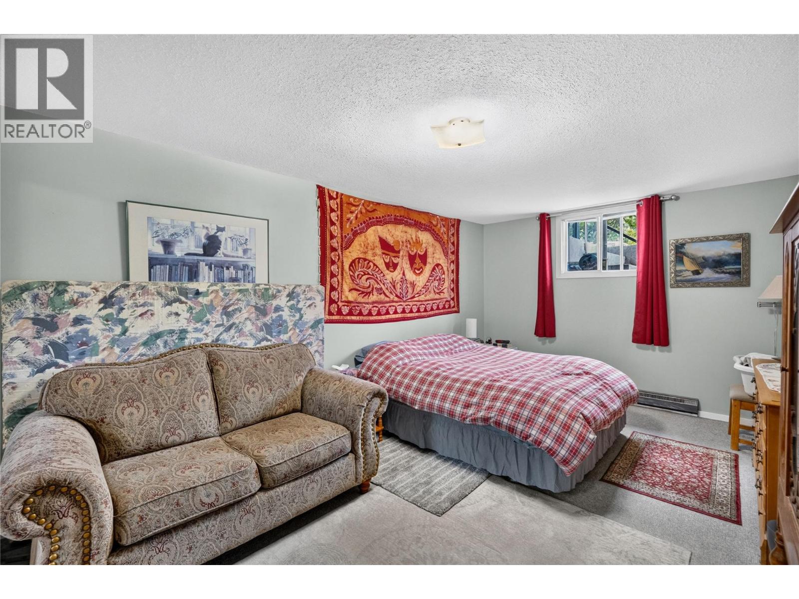 355 & 357 Gwyer Street, Penticton