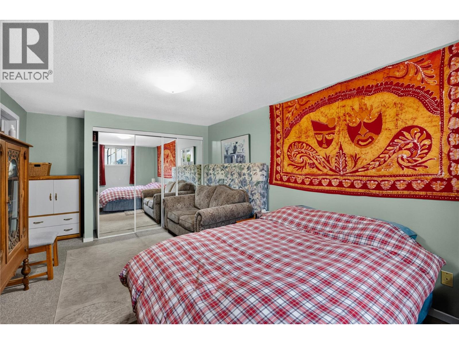 355 & 357 Gwyer Street, Penticton