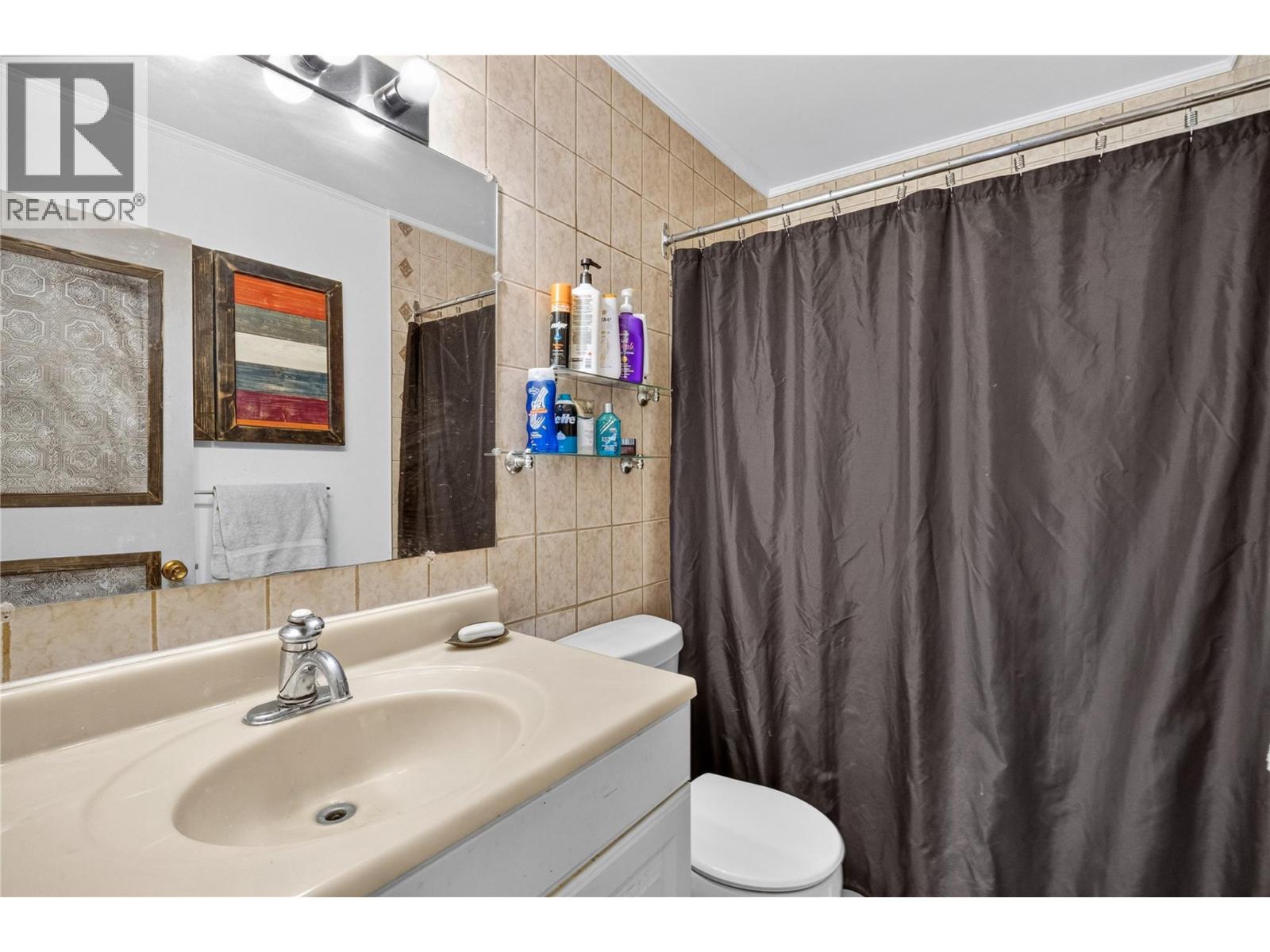 355 & 357 Gwyer Street, Penticton