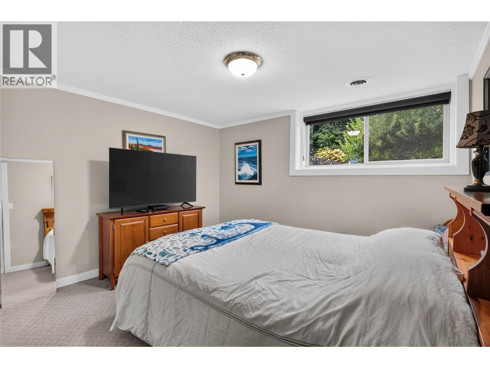 11304 Dunsdon Crescent - 40