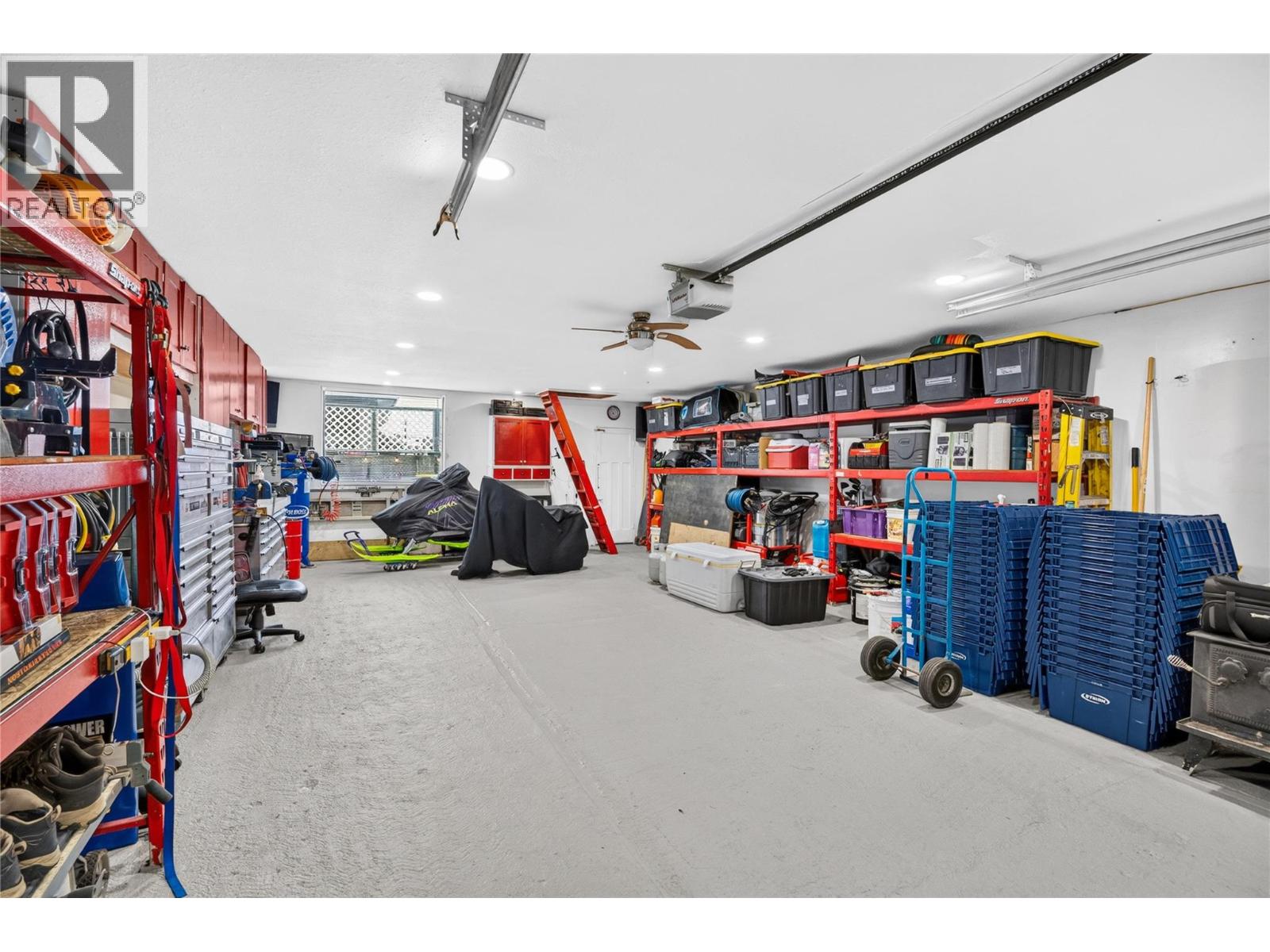 11304 Dunsdon Crescent, Summerland