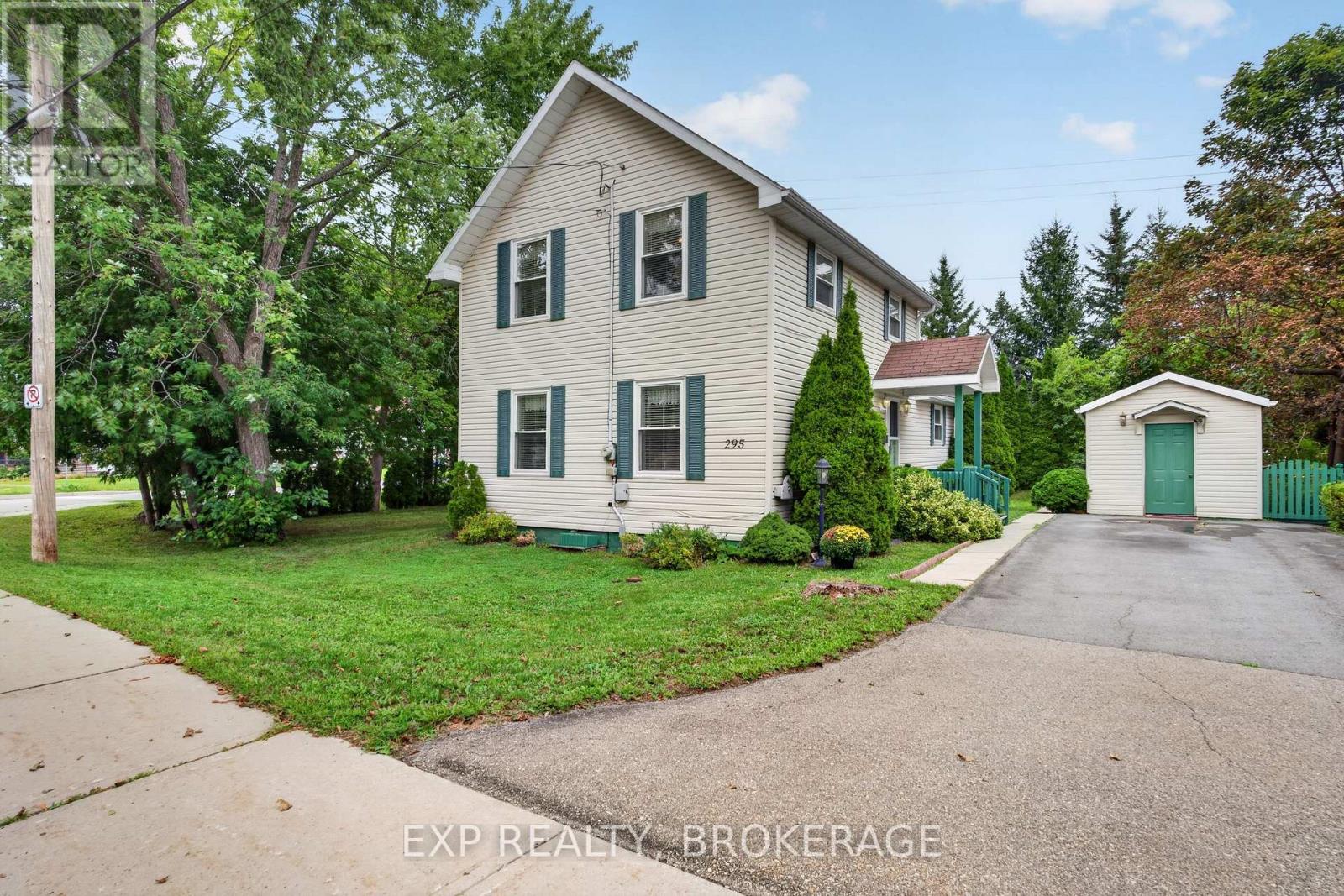 295 VICTORIA Avenue, Gananoque, Ontario, K7G2S3, Gananoque, Ontario — photo 2 of 5