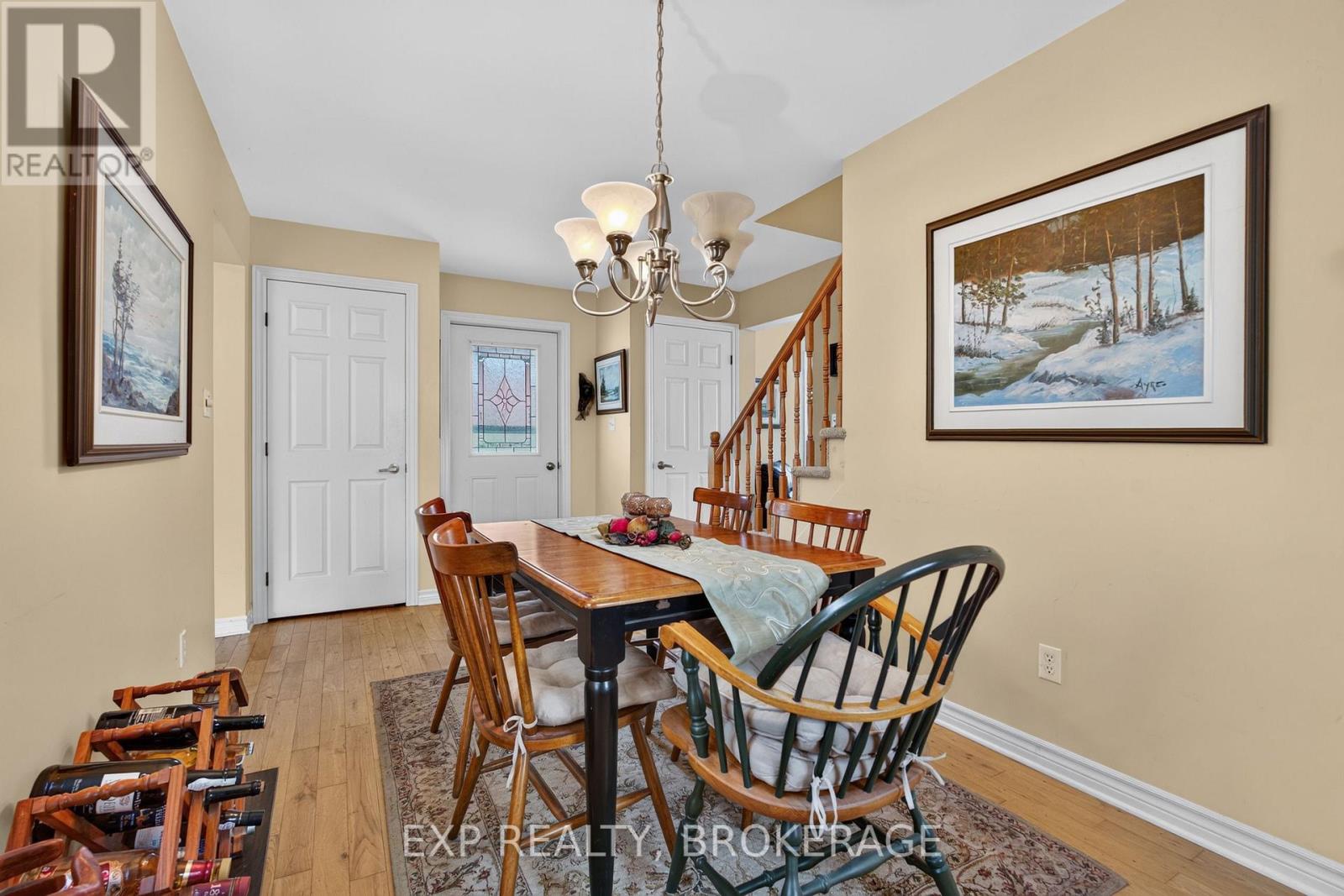 295 VICTORIA AVENUE - 7