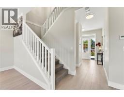 2044 Mountain Vista Dr, Nanaimo, BC V9T0L4 Photo 16