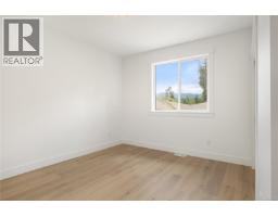 4949 Dixon Lane, Lantzville, BC V0R2H0 Photo 20