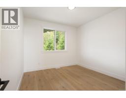 4949 Dixon Lane, Lantzville, BC V0R2H0 Photo 18