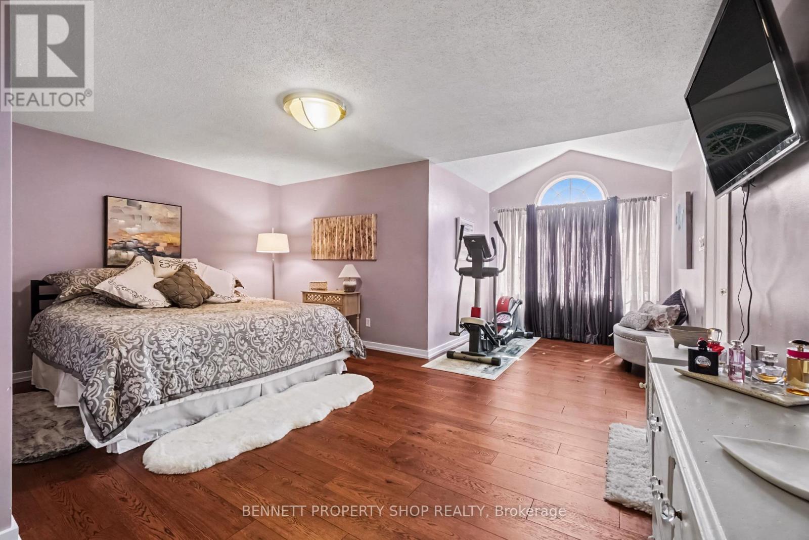21 SUMMERWIND CRESCENT - Image 12