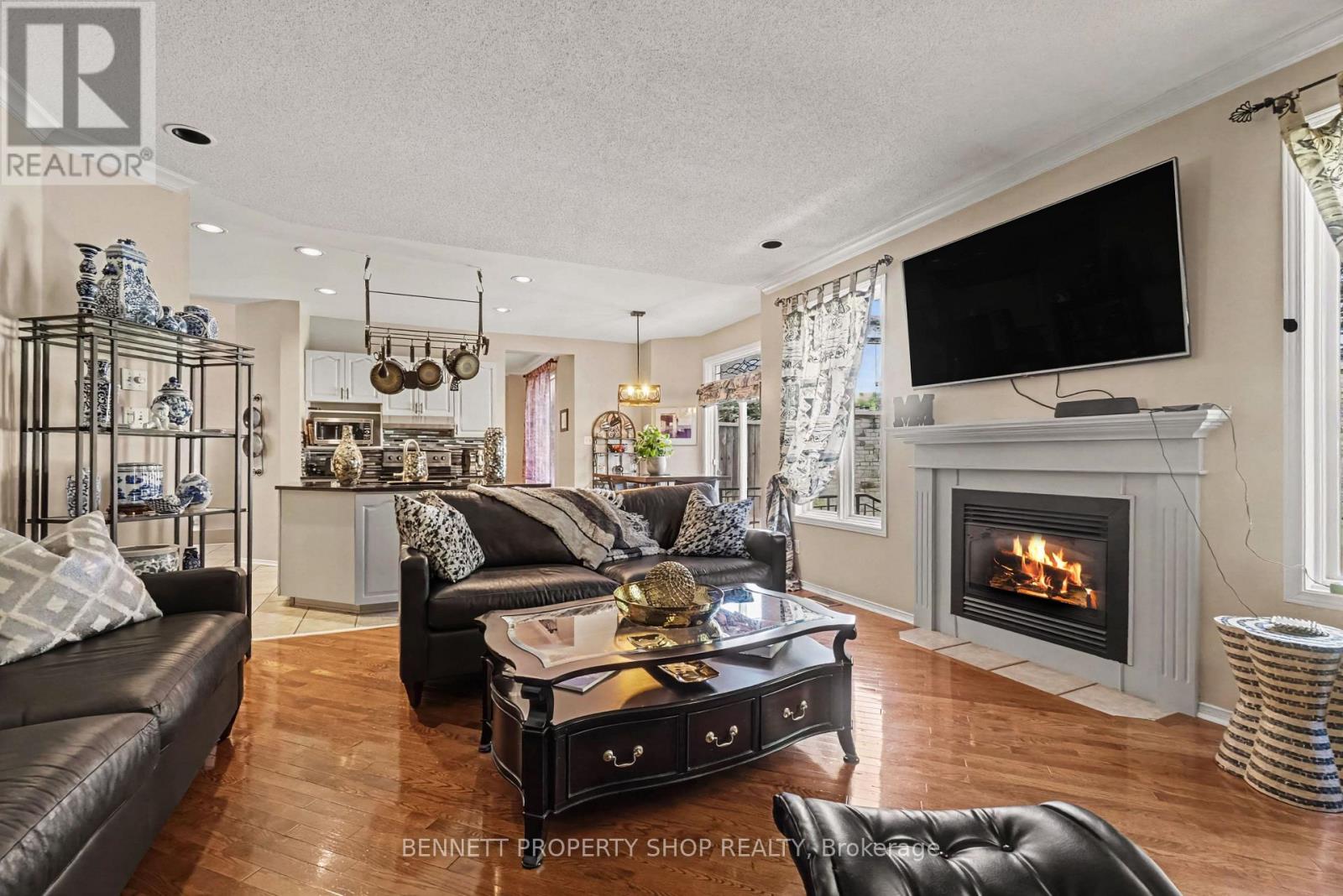 21 SUMMERWIND CRESCENT - Image 6
