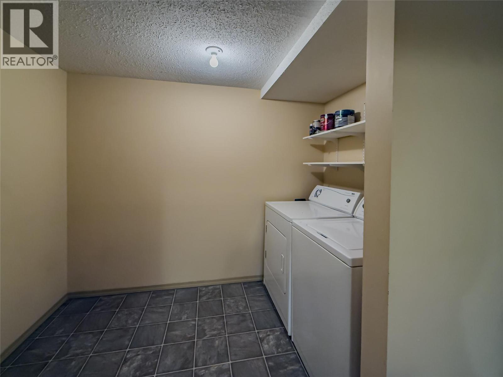 #38 1221 HUGH ALLAN Drive - 19