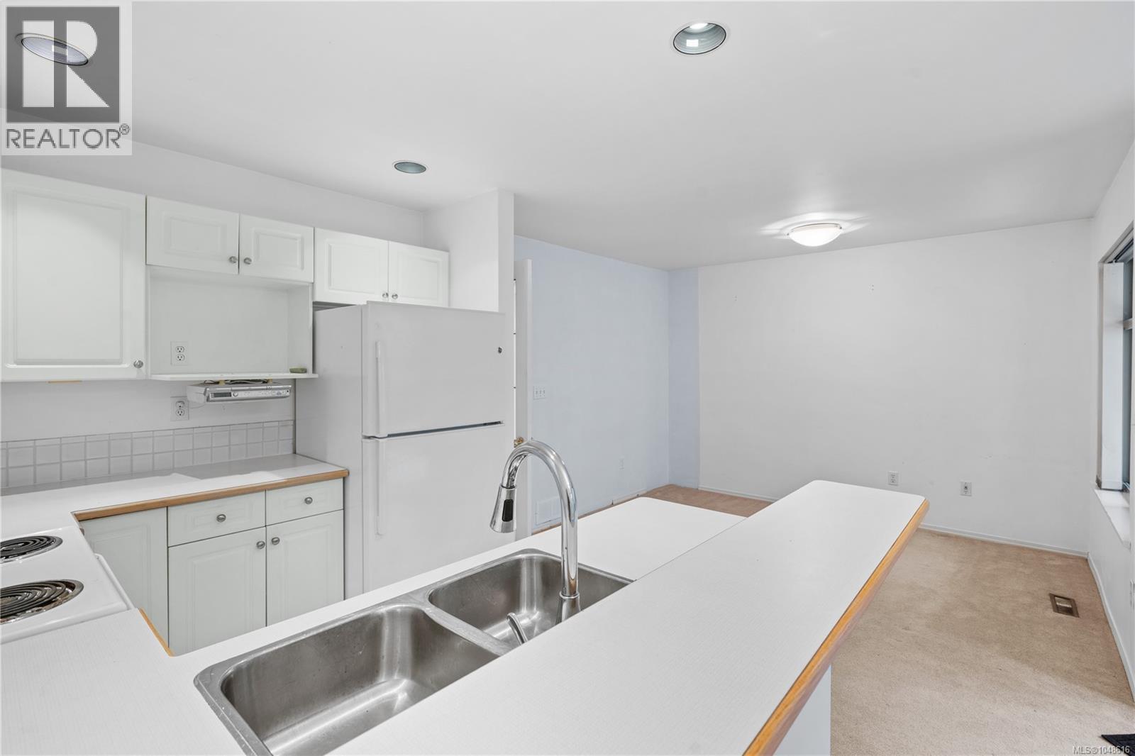 #403 288 Eltham Rd - 16