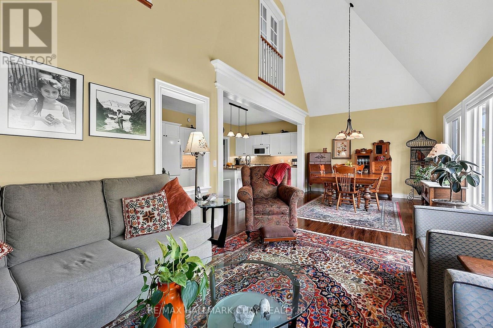 #49 5 INVERMARA COURT - 14