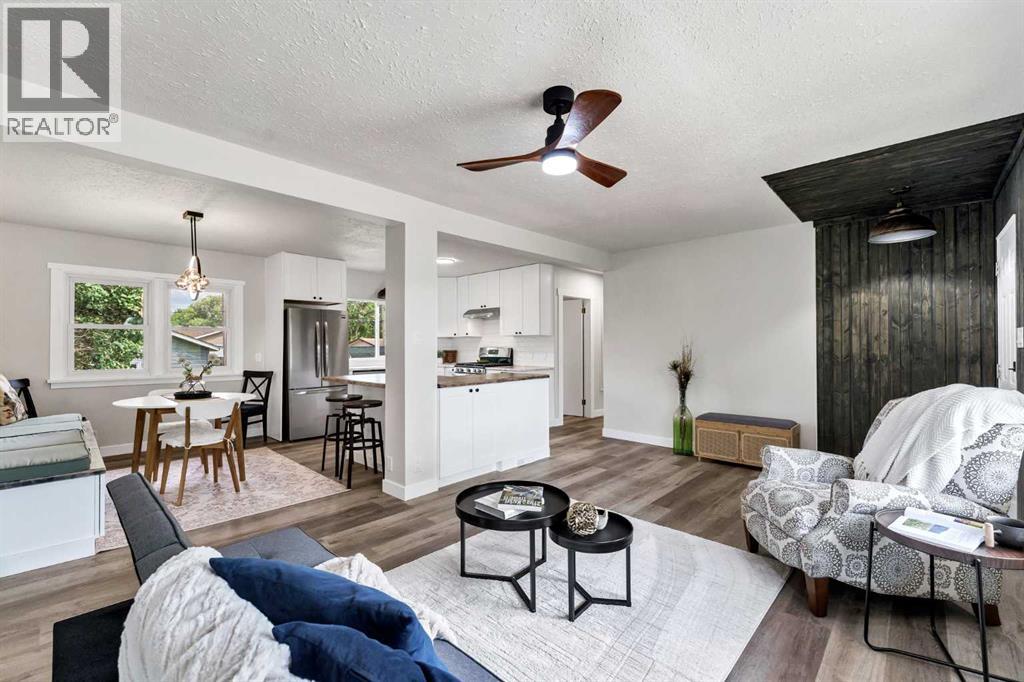 1005 Bullivant Crescent SW - Image 6