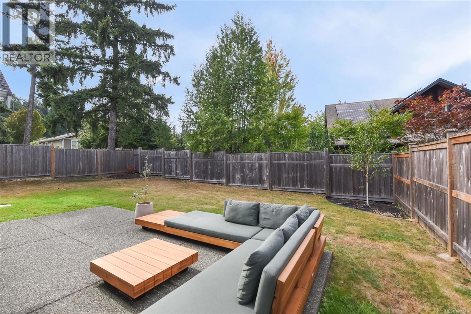 2559 Brookfield Dr - Image 40