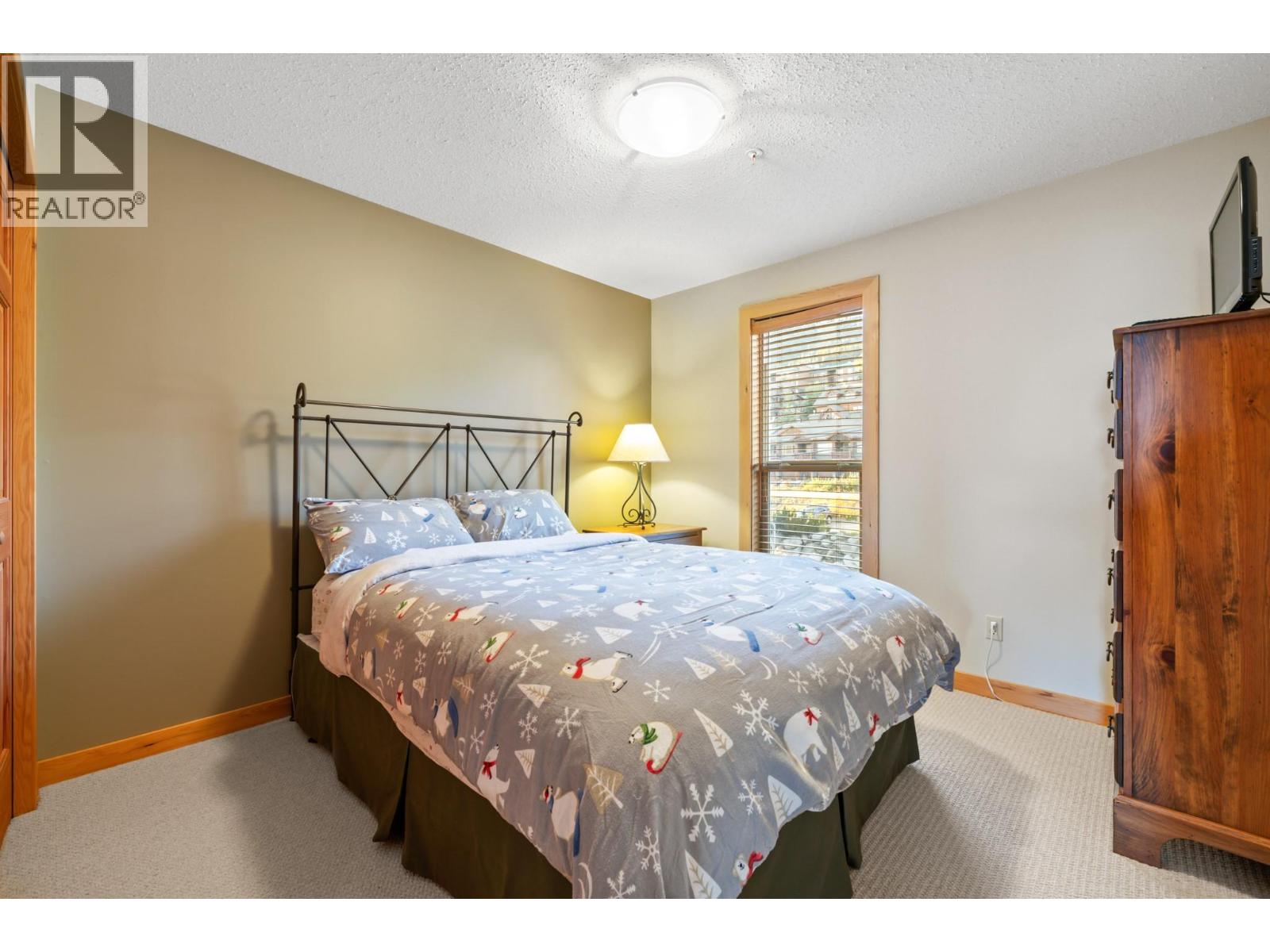 #11 165 Kettle View Road - 39