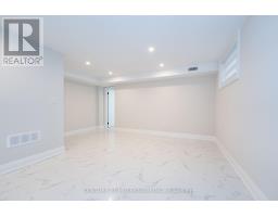 B - 31 Mariposa Avenue, Toronto, ON M6N4A1 Photo 13