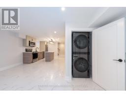 B - 31 Mariposa Avenue, Toronto, ON M6N4A1 Photo 15